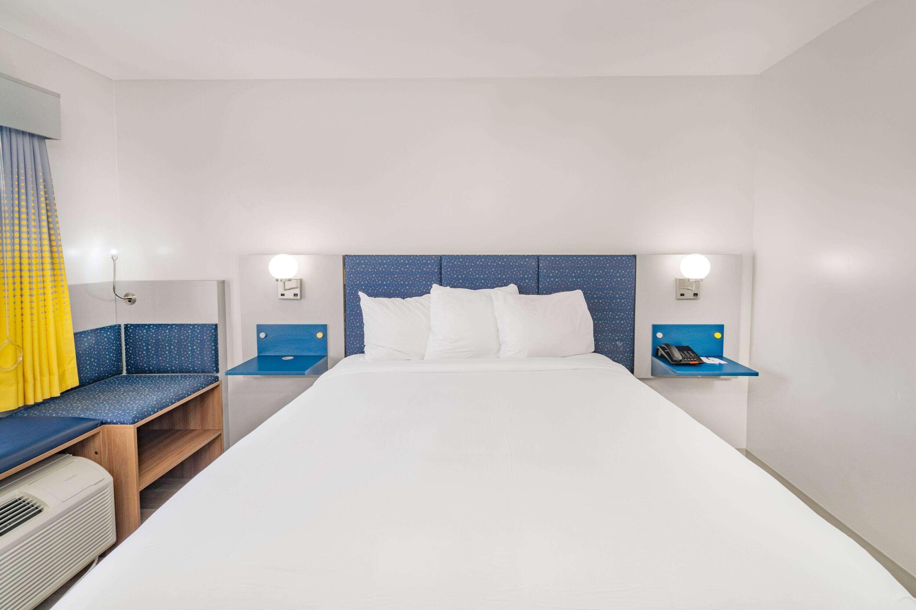 Microtel Inn By Wyndham Athens Exterior photo